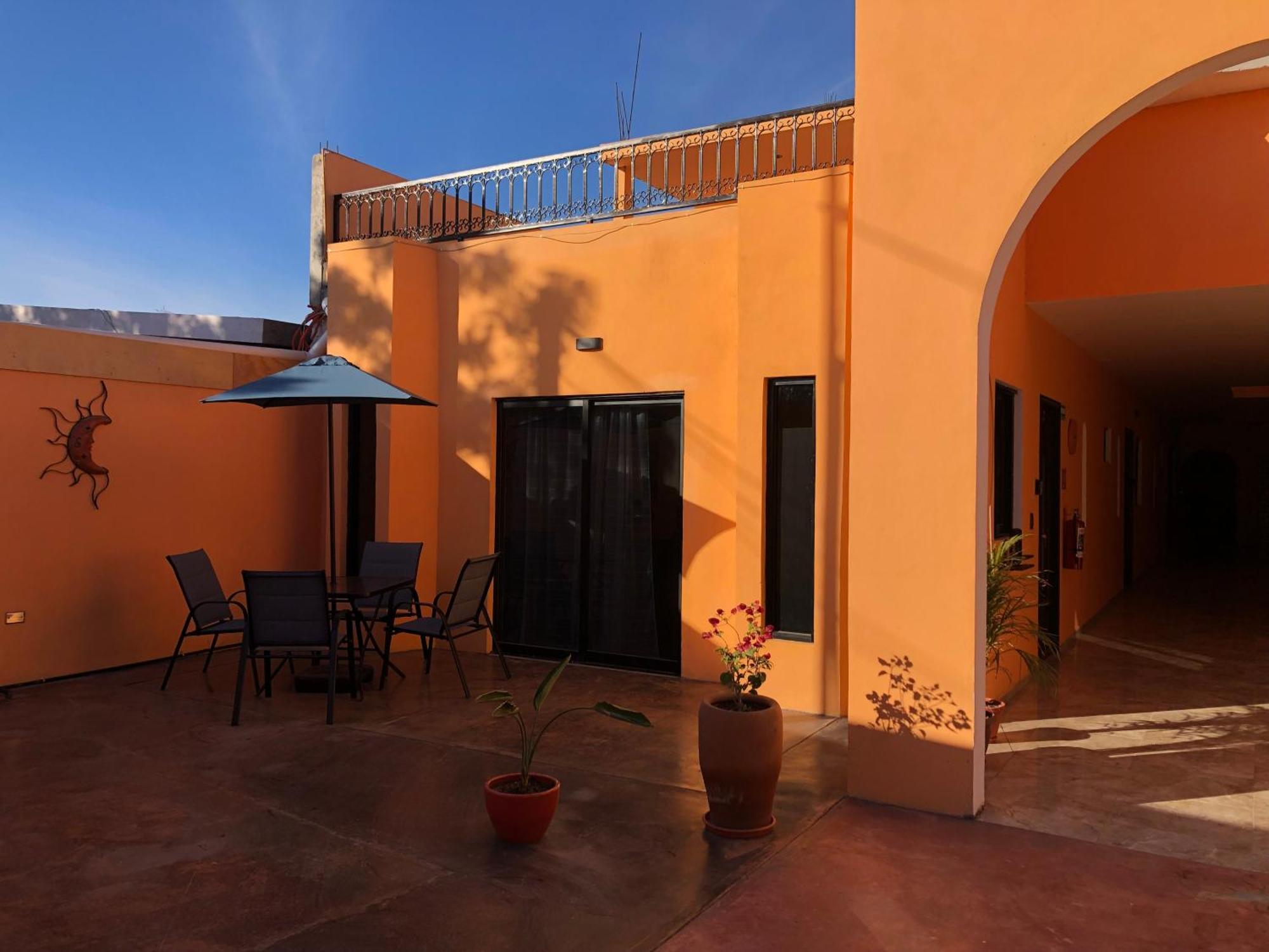 Tres Iguanas Apart Hotel - New, Cozy & Spacious Flats, Short Walk To Beach Loreto  Exterior foto